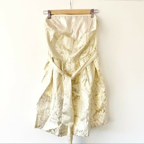 NEW Forever 21 Gold Floral Foil Strapless Mini Dress - Picture 4 of 7